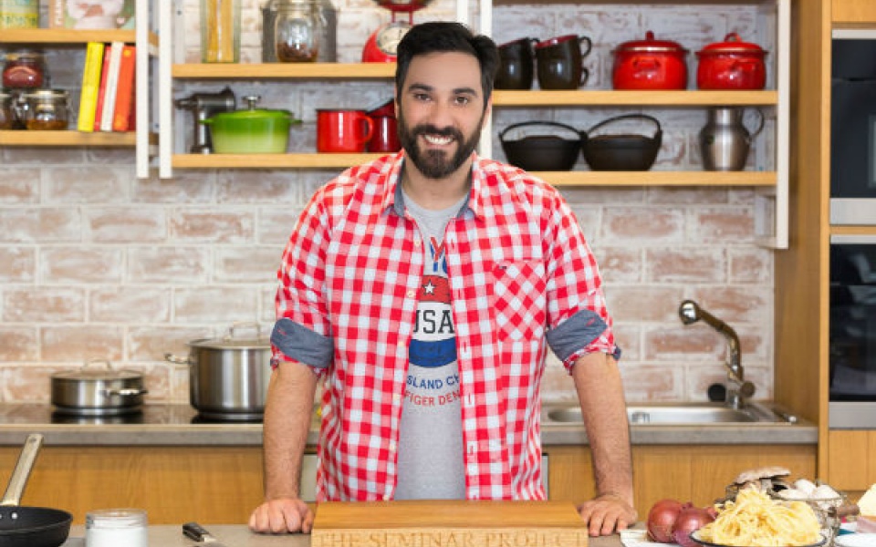 Just Cooking με τον Γιάννη Λουκάκο στο STAR