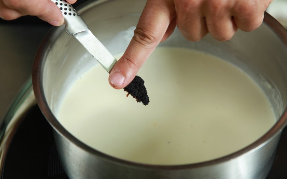 Πώς να φτιάξουμε ψημένη κρέμα φούρνου (π.χ. crème brûlée) 