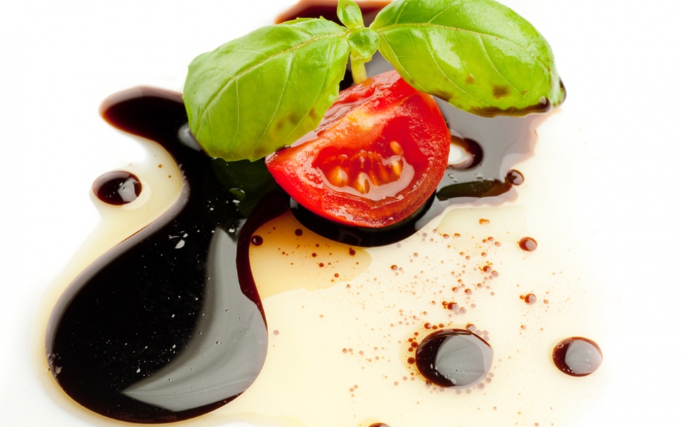 BALSAMIC VINEGAR 