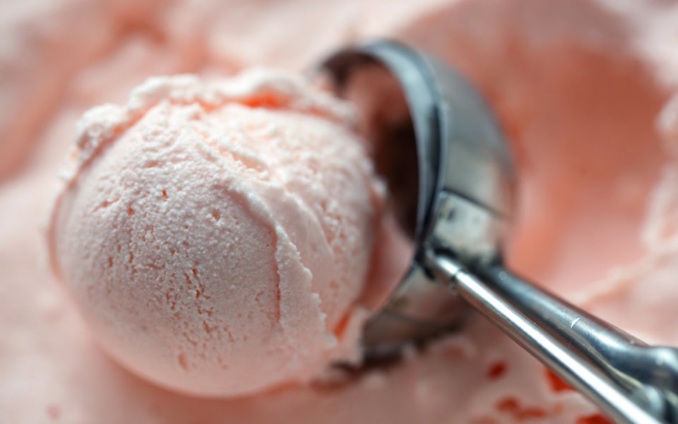 Κρέμα ανγκλέζ: Μπορώ με το μείγμα της να φτιάξω παγωτό;
