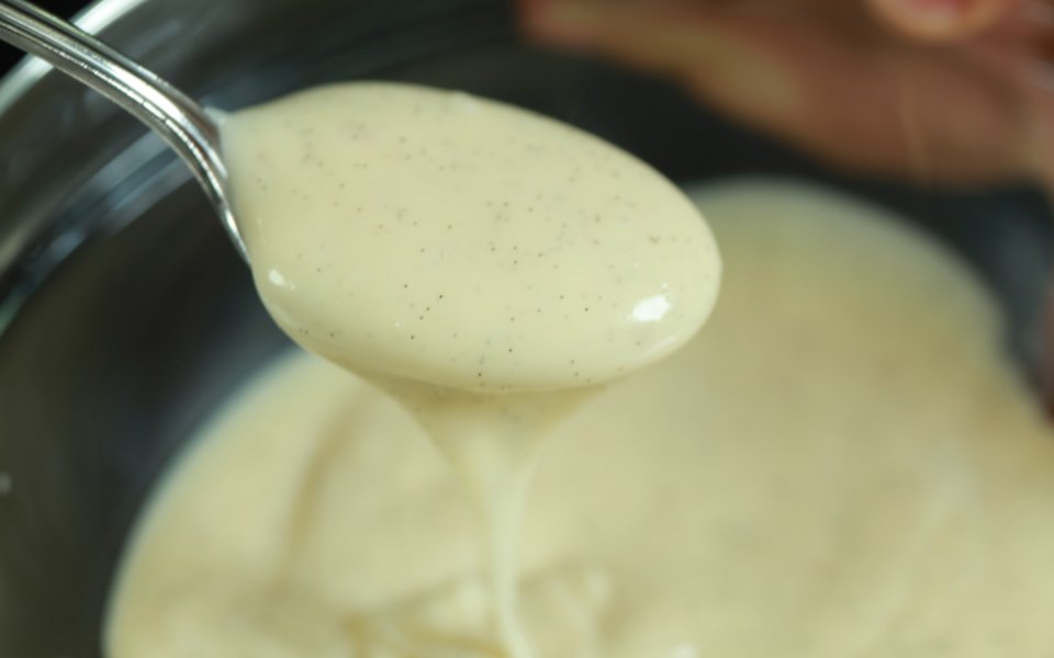 Pastry cream: How can I make it thinner or thicker?