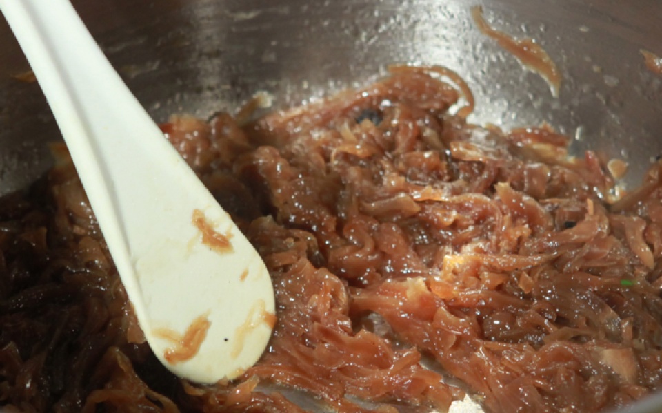 Caramelized onions | Yiannis Lucacos