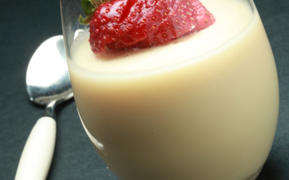White chocolate mousse | Yiannis Lucacos