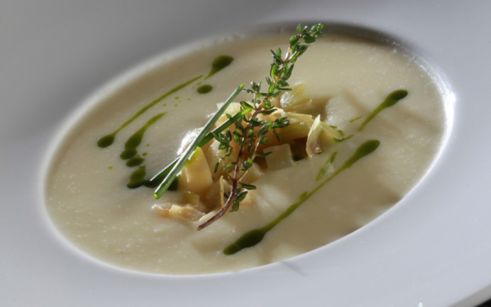 Potato soup with bacon and leeks | Yiannis Lucacos