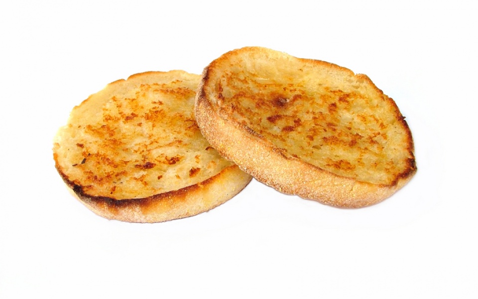 ΙΝΓΚΛΙΣ ΜΑΦΙΝ (english muffin)