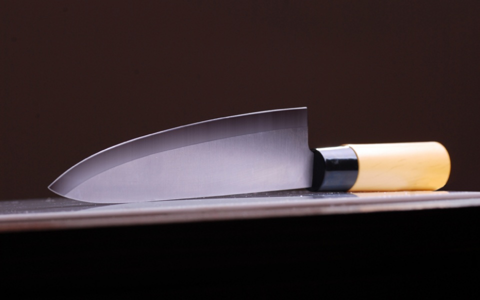 CHEF'S KNIFE