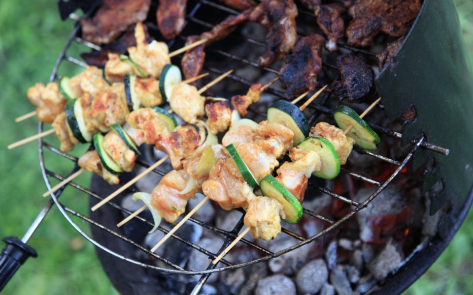 ΜΠΑΡΜΠΕΚΙΟΥ (barbeque)