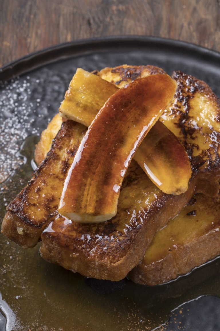 Aυγόφετες «french toast» με καραμελωμένες μπανάνες