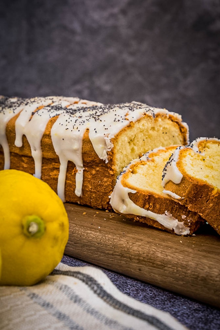 Pound cake με άρωμα λεμόνι