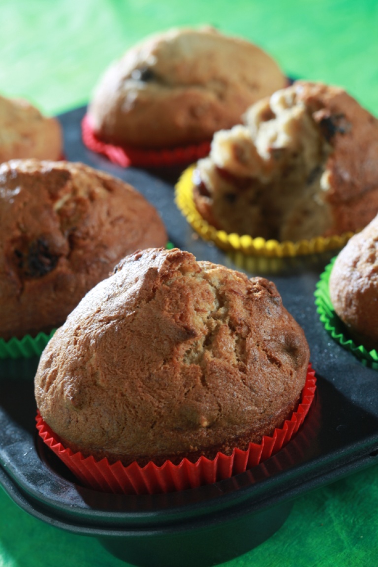 Banana, raisin and walnut muffins