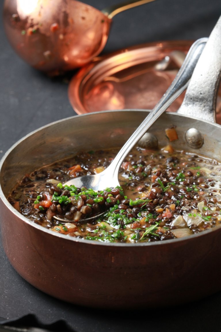 Braised lentils with vegetables and truffle oil