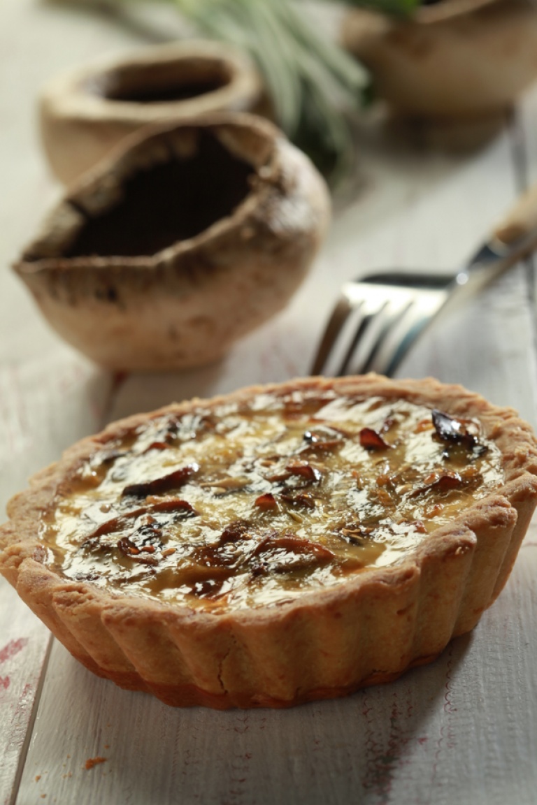 Leek and mushroom tart