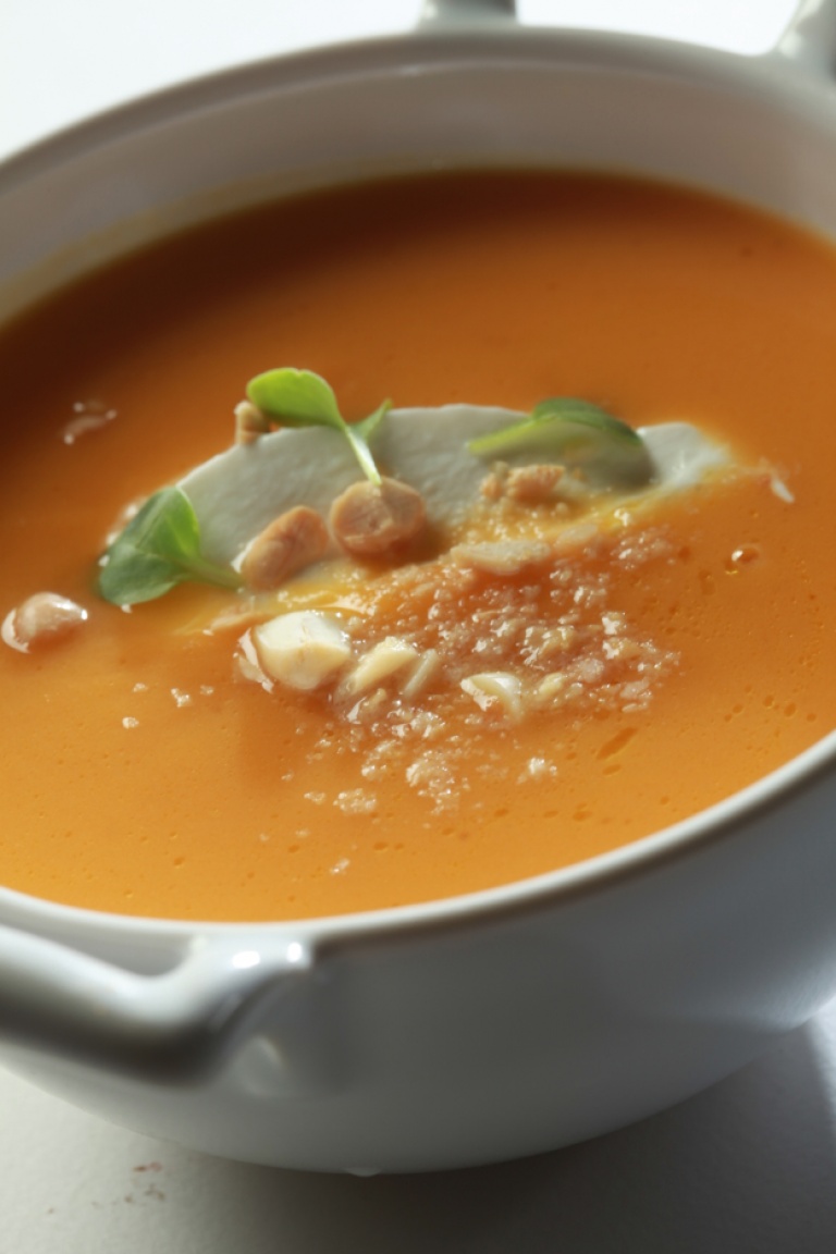 Sweet potato soup with maple syrup 